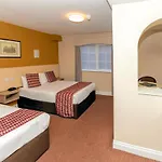 Eviston House