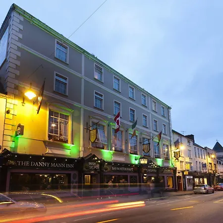 Eviston House Hotel 3*