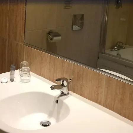 מלון Eviston House