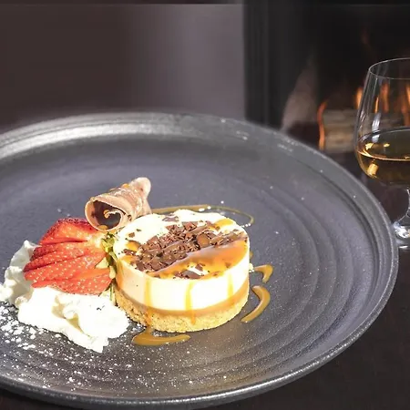 Hotel Eviston House 3*